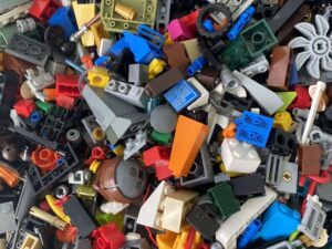 5 LBS Sorted Clean Beautiful LEGOs - Mixed Parts